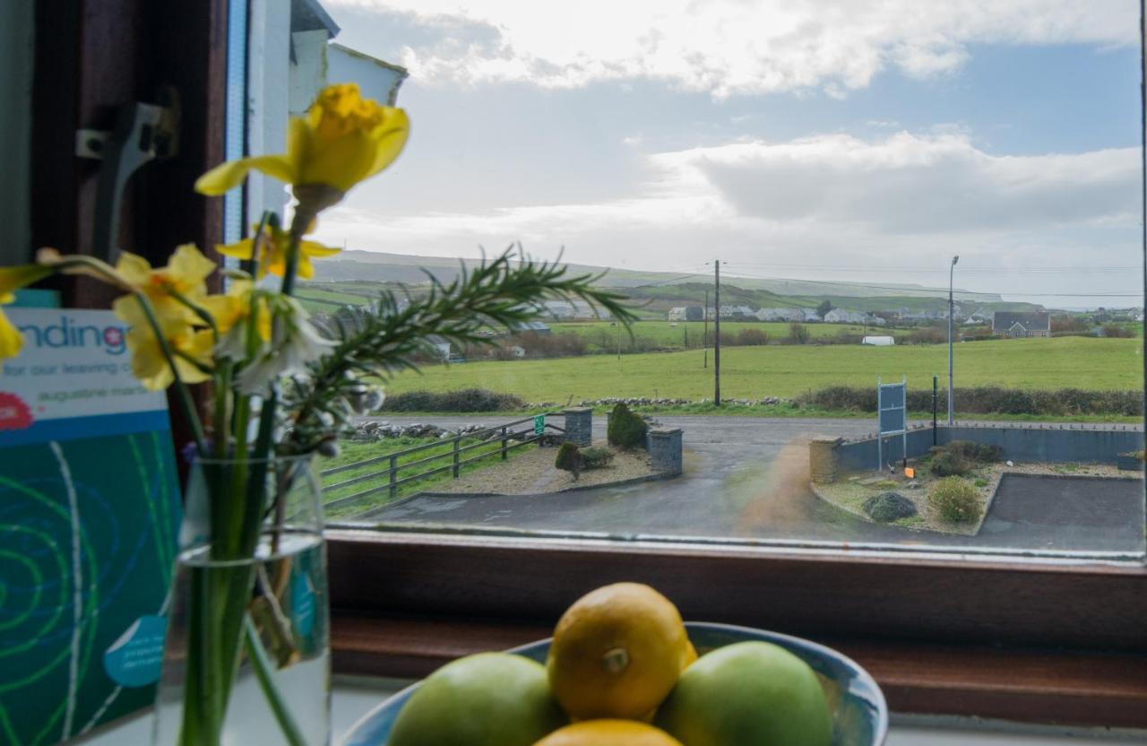 Oar Restaurant And Rooms Doolin Εξωτερικό φωτογραφία